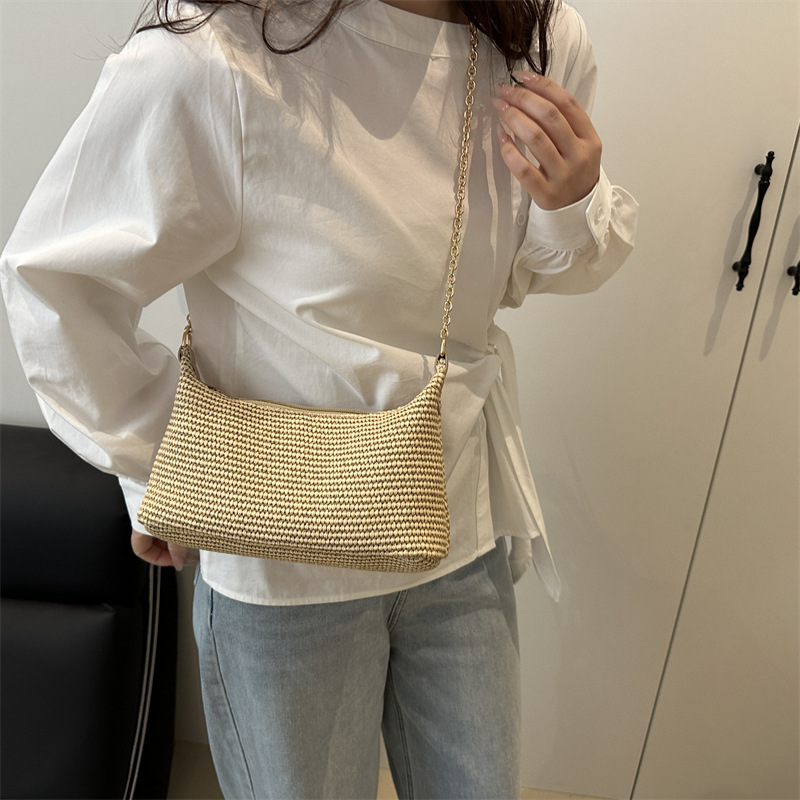 Vacation style straw woven bag for women 2025 New summer fashion woven bag for seaside and beach, large capacity single-shoulder crossbody bag details Picture