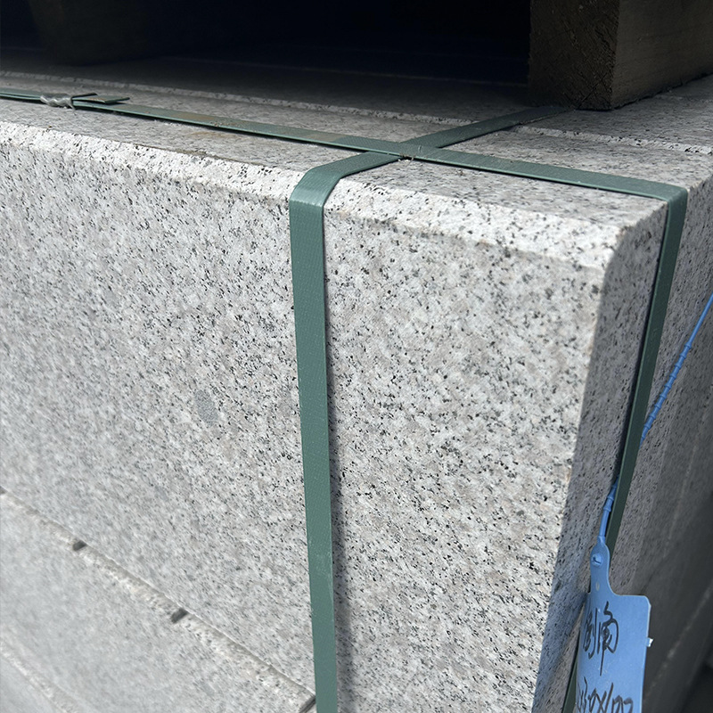 Sesame grey granite curb stones, five-flower road side stones, curb stones, roadside stones, Shandong grey marble Stone Factory Specification drawing