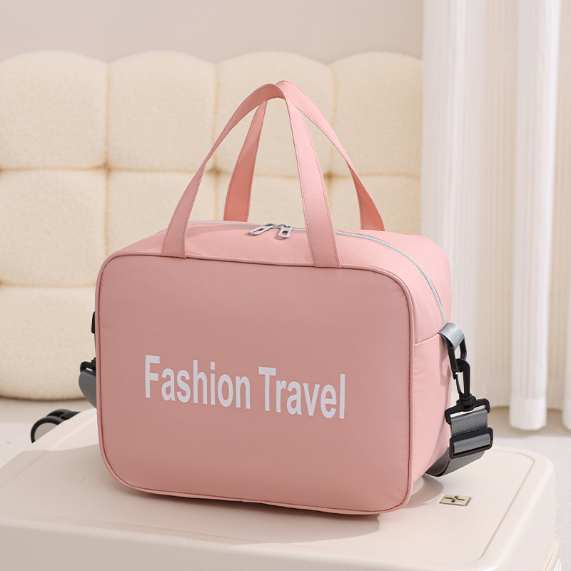 Runhui's new light travel single-shoulder crossbody bag, large-capacity travel carry-on bag 600D leather waterproof travel bag details Picture