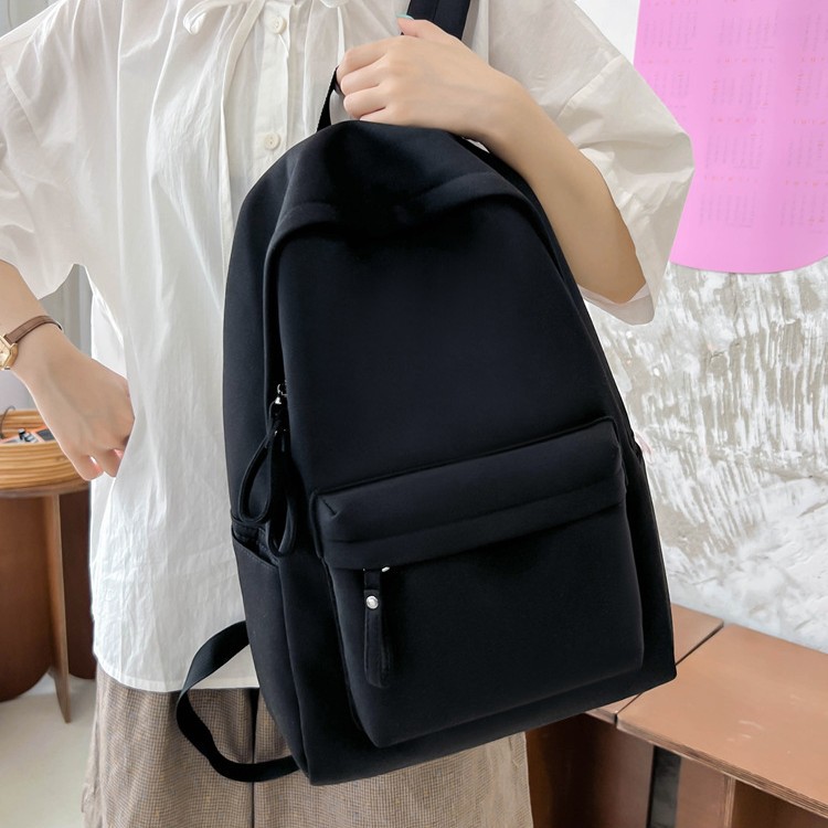 Wholesale of new minimalist and ultra-light black and white checkered canvas bags for girls, large-capacity backpacks for primary and secondary school students Application Scenario