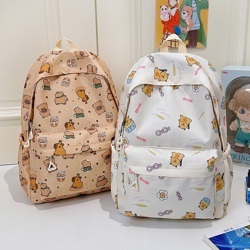 New Capibara graffiti schoolbag for primary and secondary school students, ins style, fashionable backpack for college students, trendy shoulder full figure