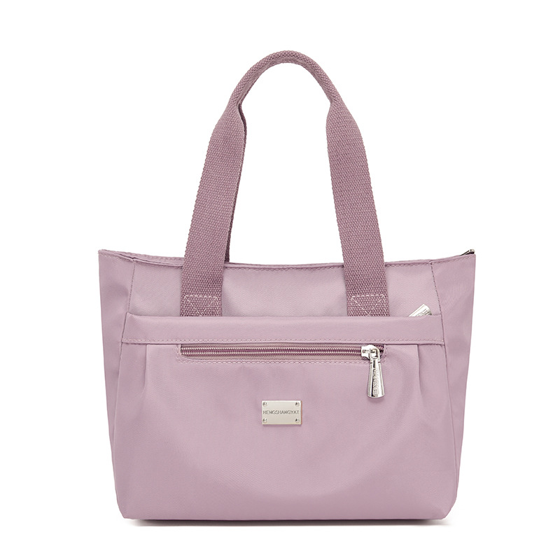 This year, Korean-style handbags are in vogue. The new spring 2025 collection is versatile and stylish, featuring a single shoulder and underarm bag Item Picture
