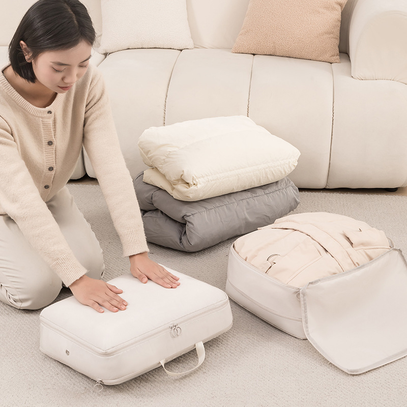 Down jacket storage bag, polyester storage bag, compressible portable storage bag, clothes and cotton quilt moving and organizing storage bag details Picture