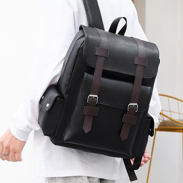 Cross-border men's simple and retro business computer bag, new soft pu trendy travel large-capacity backpack Application Scenario