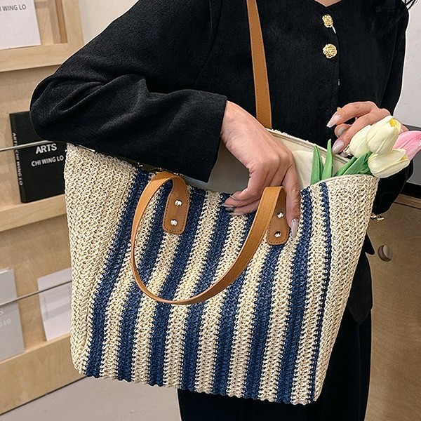 Spring and summer stylish straw woven bags for women, 2025 new Korean style, elegant and casual underarm tote bag, fashionable single-shoulder bag full figure