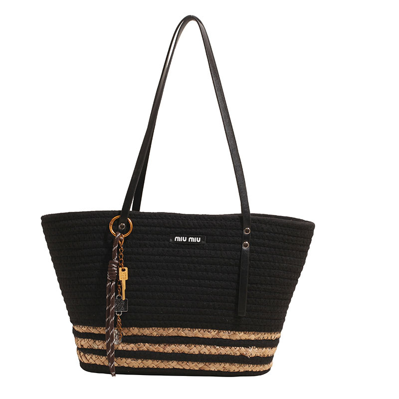 A new large-capacity, stylish and trendy bucket bag for women in 2025, a fashionable straw woven handbag Item Picture