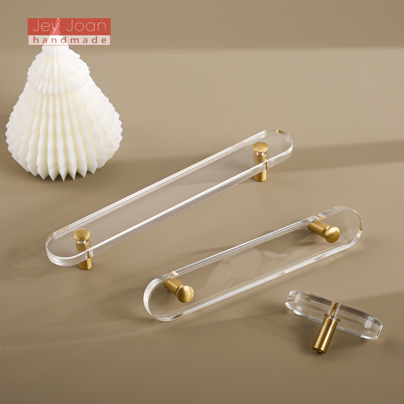 Simple acrylic flat plate brass handle, acrylic cabinet door drawer handle, minimalist brass wardrobe small handle details Picture