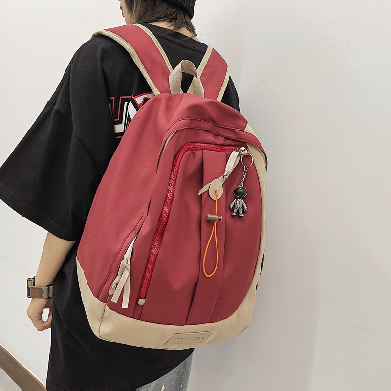 New schoolbag for girls, trendy and simple, large-capacity student backpack for junior high school and senior high school, casual Japanese-style Harajuku style backpack Application Scenario