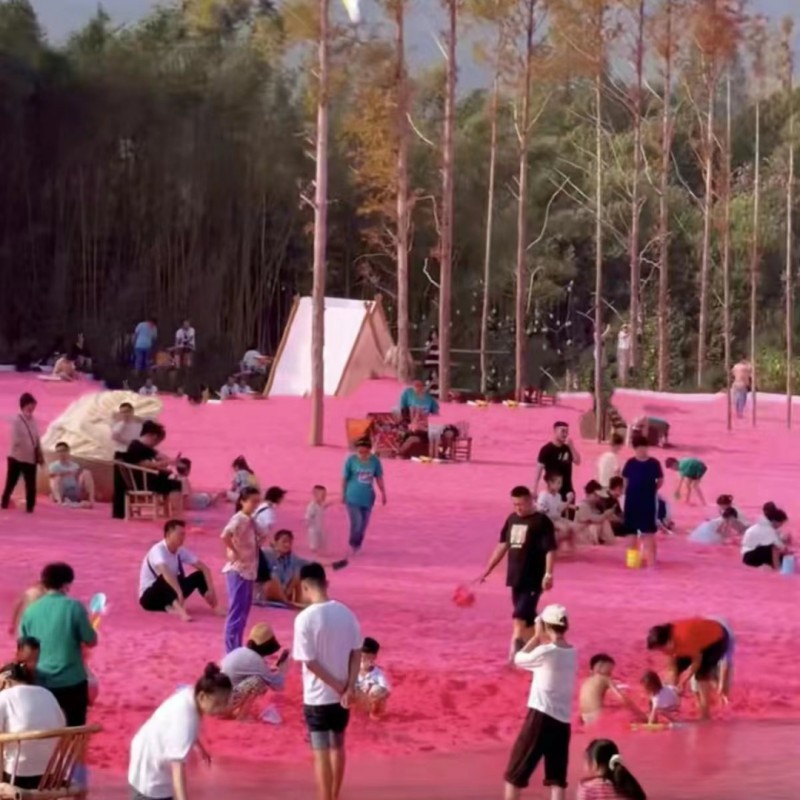 The pink sand manufacturer laid the foundation for the artificial beach with colored sand, wedding decoration with colored sand, children's sand painting with colored pink sand full figure