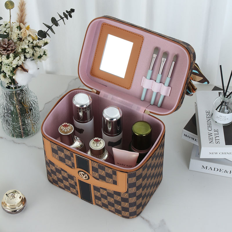 Wholesale of cross-border cosmetic boxes, portable travel large-capacity cosmetic bags, simple hand-carry cosmetic storage boxes with mirrors full figure