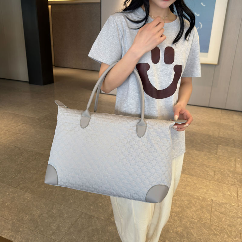 Wholesale multi-functional small fitness bags, fashionable and lightweight women's hand-held yoga bags, outdoor leisure picnic storage bags Specification drawing