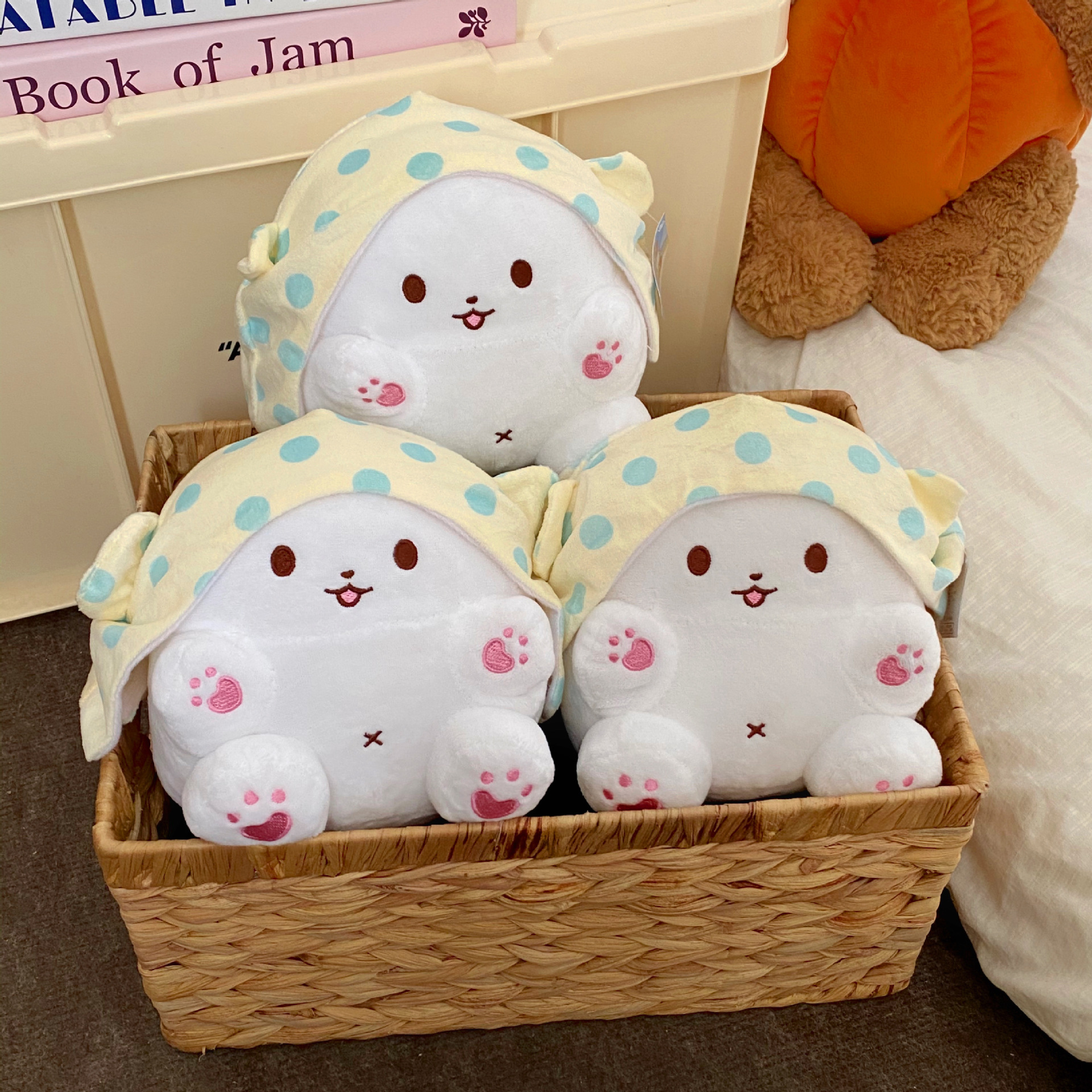 Cartoon blanket, bear plush toy pendant, Japanese-style cute doll, super soft children's companion toy doll Specification drawing