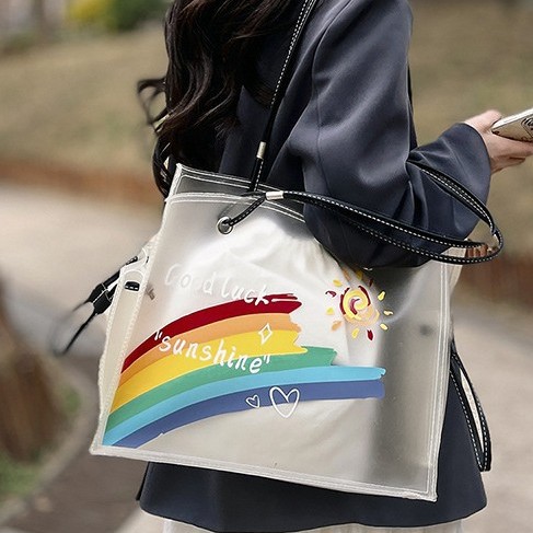 Spring/Summer 2025 handbags: ins Girls' Heart Waterproof transparent cartoon handbag, beach bag, fashionable new single-shoulder bag full figure