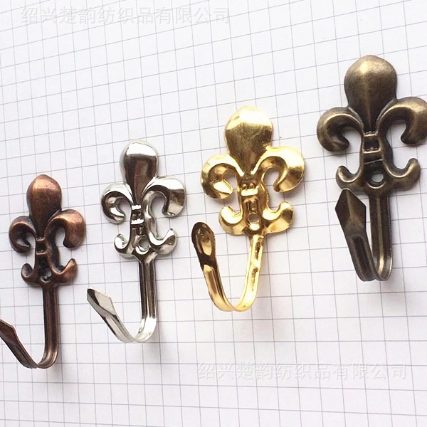 Curtain hooks, small orchid hooks, European-style wall hooks, binding straps, hanging balls, window decoration accessories, rose and peony hooks Application Scenario