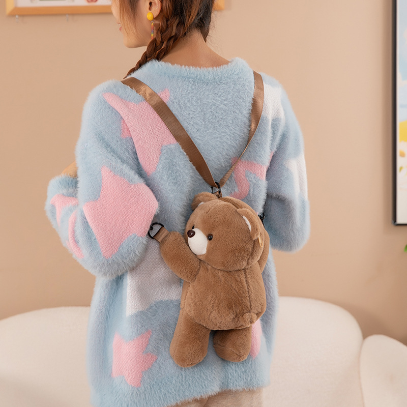 Cartoon bear Papa bag, plush toy crossbody bag, 2024 new style personalized backpack, girlish birthday gift Application Scenario