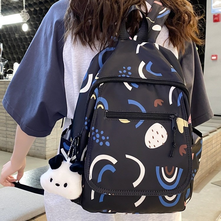 Girls' printed backpack, Korean version of girlish heart, waterproof nylon fabric, trendy college style student small backpack, study tour bag full figure