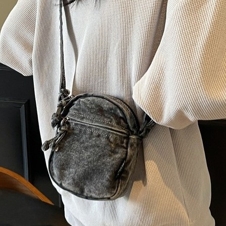 2025 Casual retro single-shoulder crossbody bag for women, Japanese denim, mobile phone, backpack, zipper small bag, foreign trade crossbody bag details Picture
