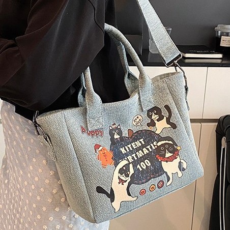New Japanese-style dog tote bag, cute cartoon denim canvas handbag, student portable lunch box bag handbag Application Scenario