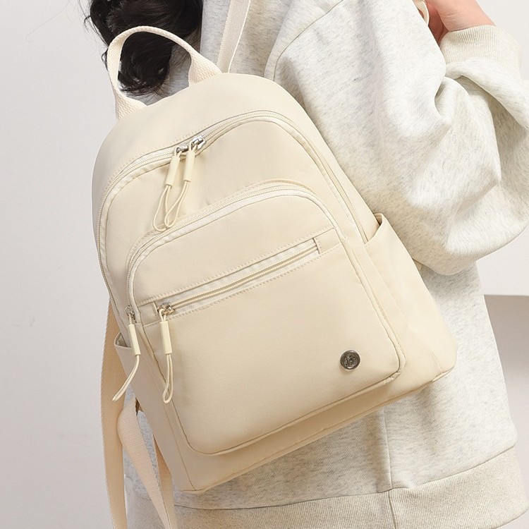 Fashionable and casual small backpack travel bag, trendy and versatile, water-resistant nylon fabric bag, simple and elegant backpack for women to go out Specification drawing