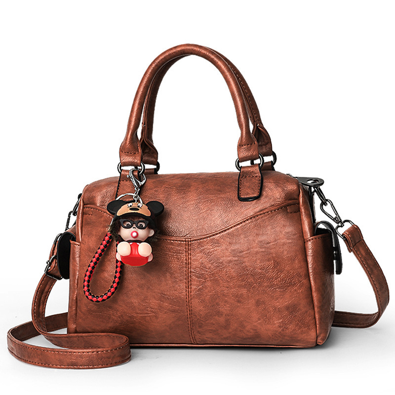 Retro motorcycle bag, hand-held women's bag, 2022 new style trendy women's single-shoulder crossbody bag, European and American pu soft leather large bag consignment details Picture