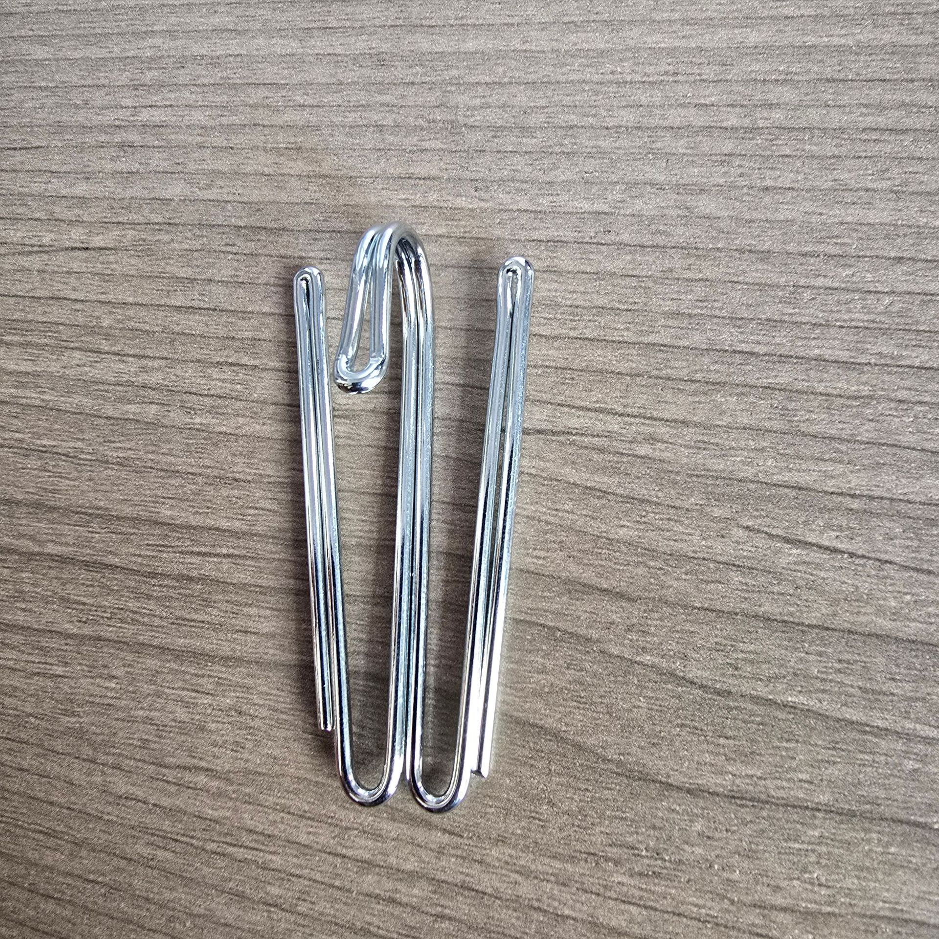 Supplying curtain accessories, metal cloth tape hooks, four-fork hooks, and curtain metal hooks Specification drawing