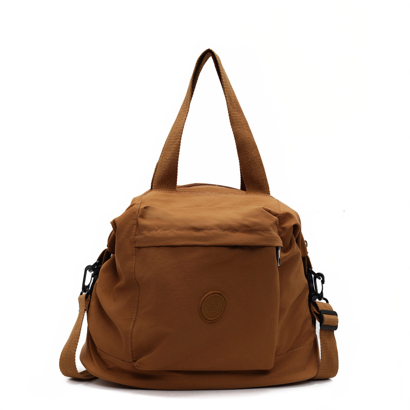 Ladies' single-shoulder crossbody bag 2024 Autumn new large-capacity hand-held women's bag, urban simple nylon fabric mom bag Item Picture