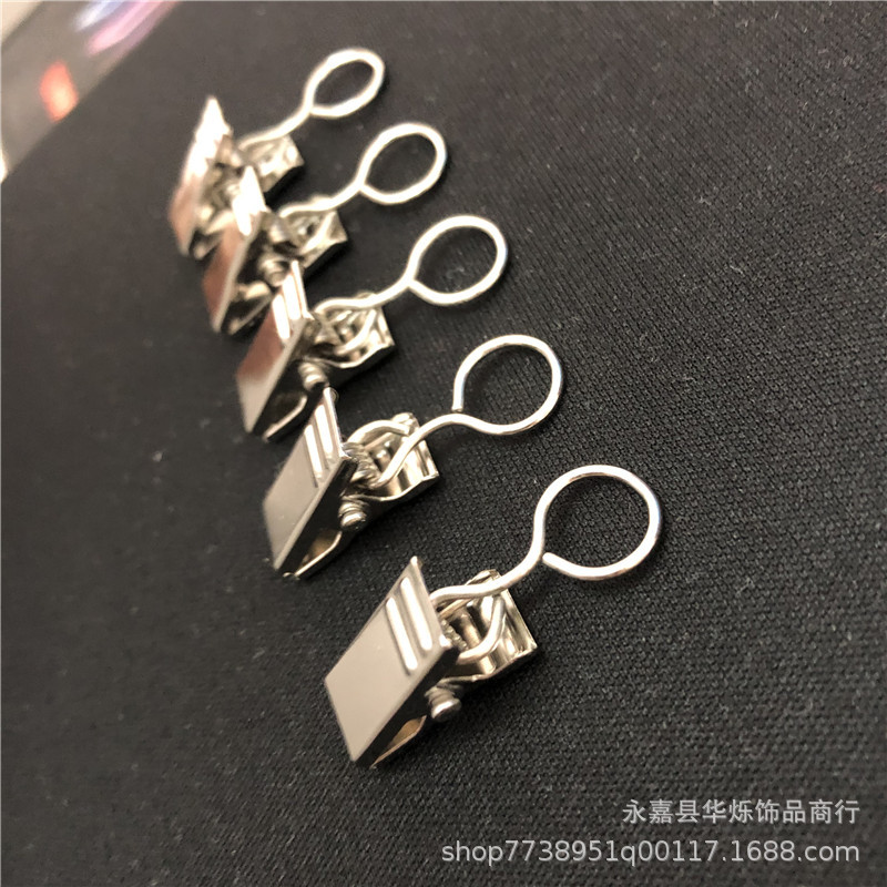 【 Free Shipping 】 Wholesale full package of metal curtain clips, hooks, background fabric, tapestry clips, shower curtain clips, and curtain buckles Application Scenario