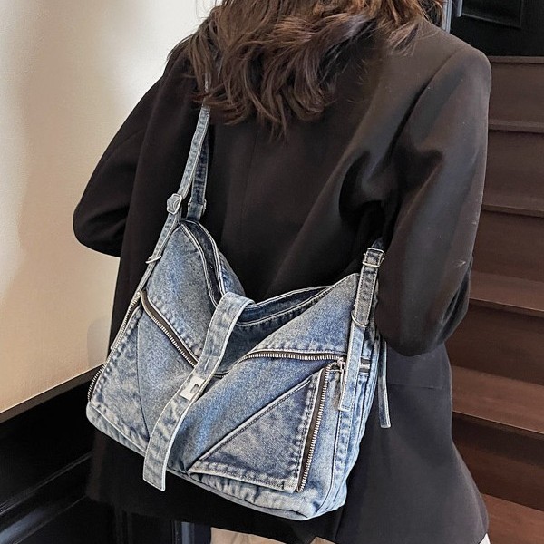 2025 New fashion single-shoulder bag, denim underarm bag, large-capacity tote bag, Korean style Instagram single-shoulder crossbody bag for women full figure