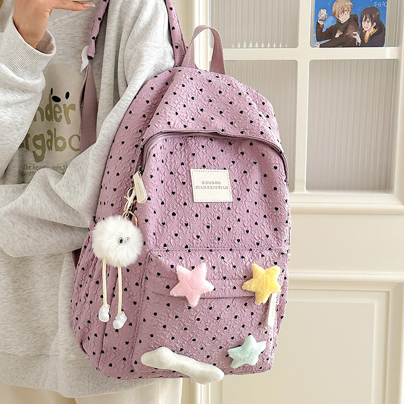 The fresh and cute schoolbag is a niche and adorable girl with floral prints. It has a large capacity and is versatile for high school and junior high school students. The college student backpack has a high level of appearance full figure