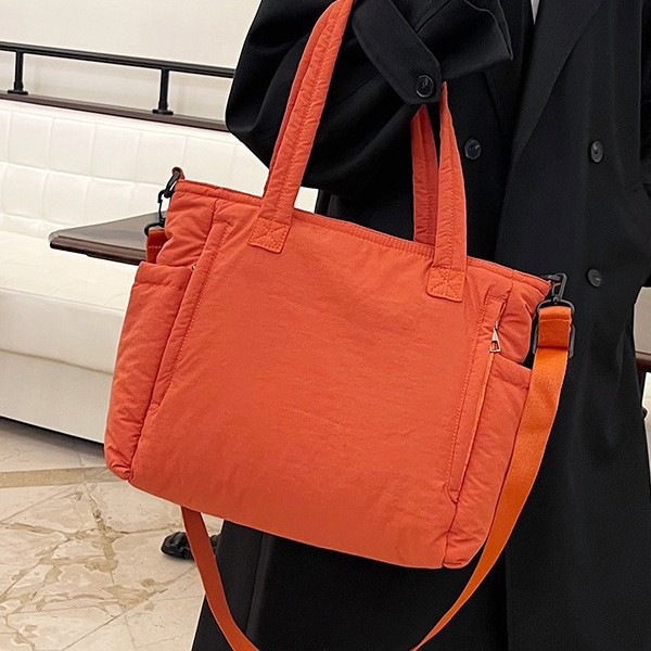 Autumn and winter commuting high-capacity tote bag 2024 New style cotton-padded soft single-shoulder bag Korean-style cotton jacket crossbody handbag full figure