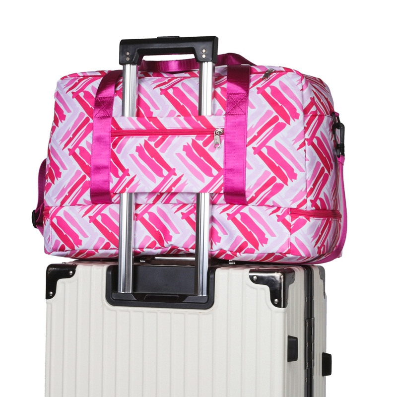 Extra-large capacity crossbody travel bag, portable shoe compartment cover, handle luggage and clothes bag, fitness dry and wet separation bag Application Scenario