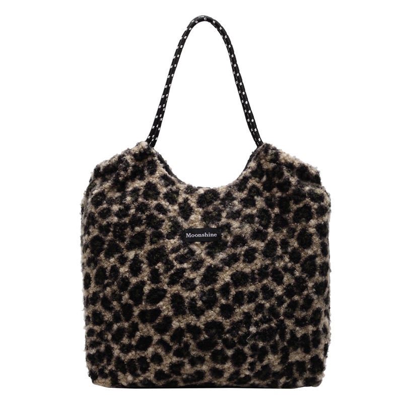 Winter fluffy bag for women, large-capacity 2024 new style, fashionable and simple single-shoulder bag, popular leopard print tote large bag Item Picture