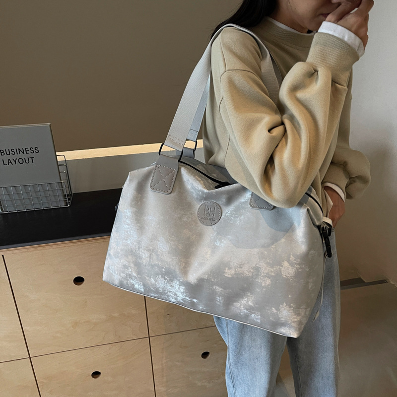 Fashionable new large-capacity travel bag, lightweight business trip boarding crossbody bag, dry and wet separated hand-held bag for pregnant women waiting to give birth Specification drawing