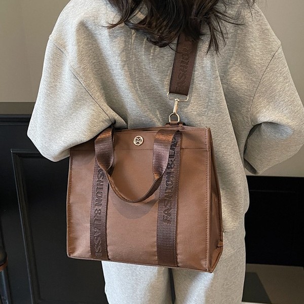 Casual large-capacity tote bag 2025 Spring New Style fashionable, simple and versatile handbag, women's nylon crossbody bag details Picture