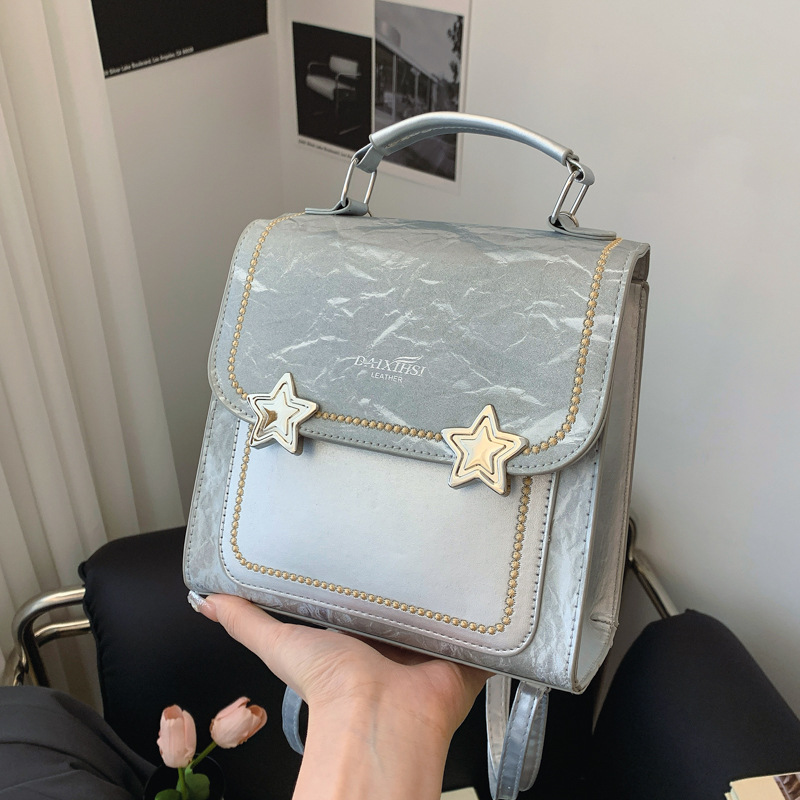 This high-end small bag is a versatile backpack for women in 2024. It's a Korean-style student fashion single-shoulder crossbody bag for going out full figure