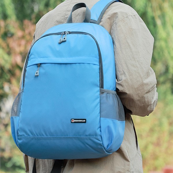 Simple and casual backpack, large-capacity backpack, new style 2024 fashionable schoolbag for junior and senior high school students, couple backpack full figure