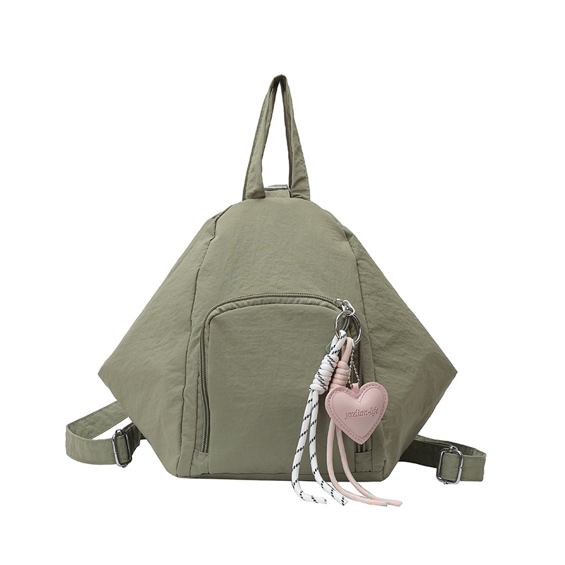 A large capacity, artistic and simple new Tote crossbody bag for Spring/Summer 2025, featuring a laid-back style for college students' casual classes Item Picture