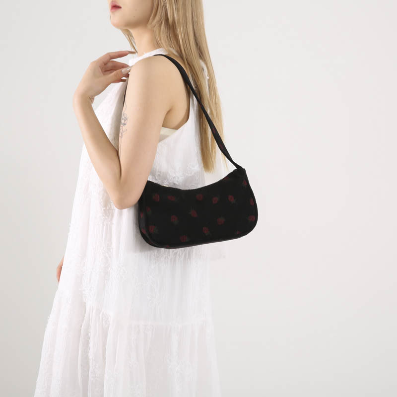 New Korean-style simple and sweet small bag, hand-held shoulder bag, strawberry print, large capacity, versatile underarm bag, women's bag details Picture