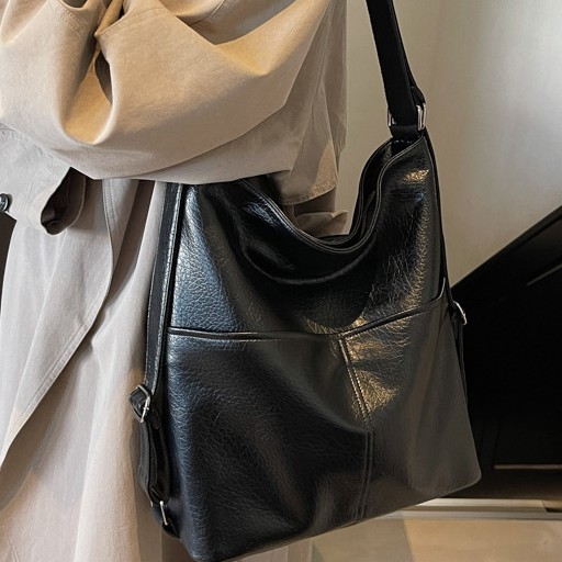 This autumn and winter bestseller features a fashionable and high-end multi-shoulder Fattote bag, a large-capacity women's versatile backpack for commuting and travel details Picture