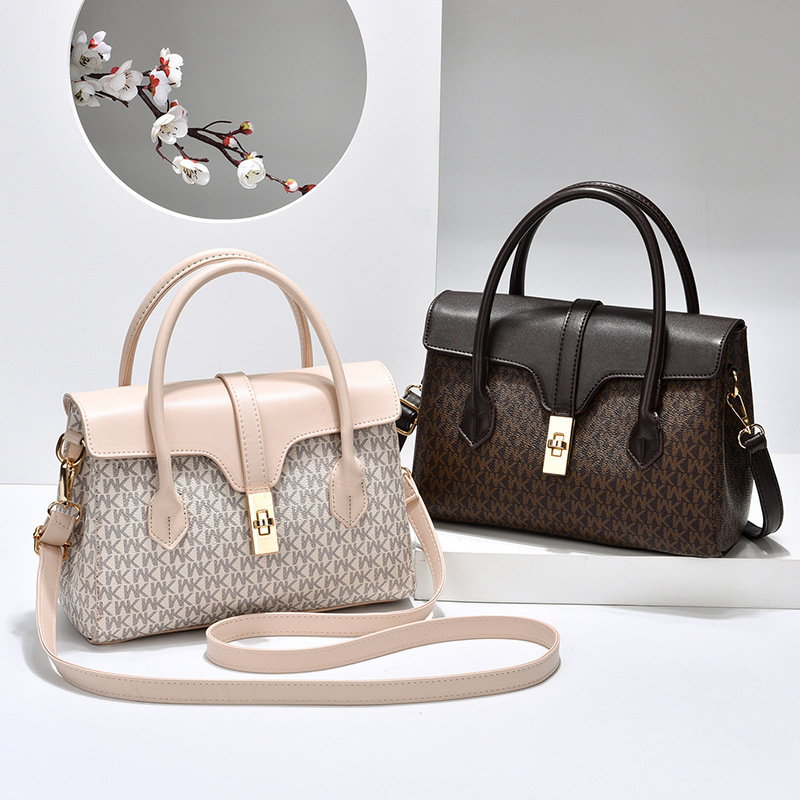 Wholesale of women's bags 2022 new style fashionable printed handbags, large-capacity casual single-shoulder crossbody, cross-border foreign trade consignment full figure