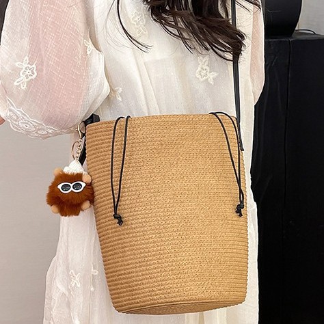2025 New straw woven bags, casual tote bags, women's large-capacity vacation and travel beach bags, underarm bucket bags Specification drawing