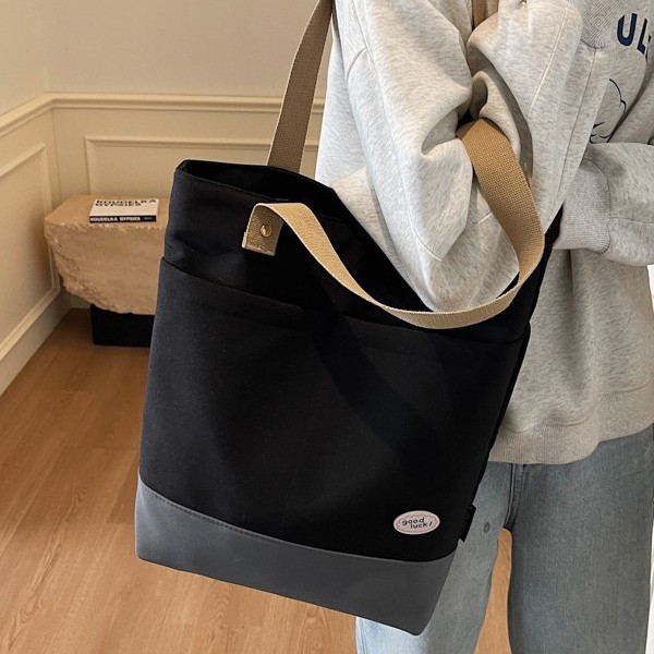 Large-capacity canvas tote bag, high appearance level for commuting, versatile handbag, fashionable tote bag Specification drawing