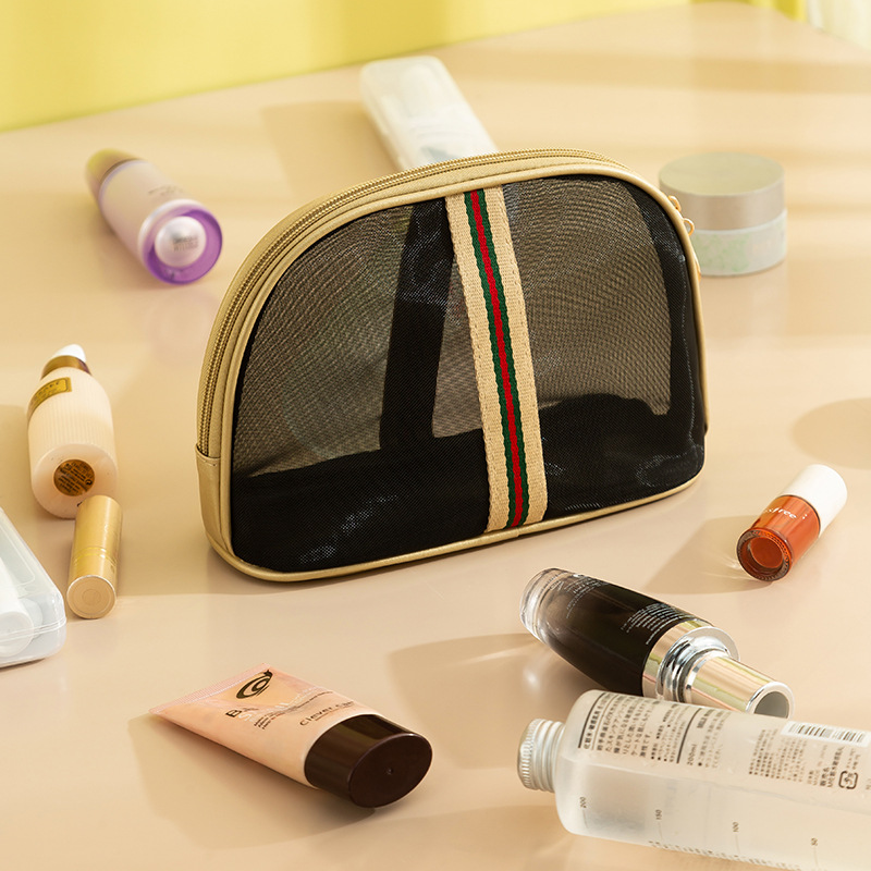 New style makeup and toiletries bag, transparent mesh clutch, portable storage bag, large-capacity Korean semi-round bag for women details Picture
