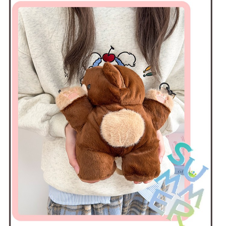 Cute plush toy crossbody backpack, cute plush bag, crossbody style brown bear crossbody bag, plush crossbody bag Application Scenario