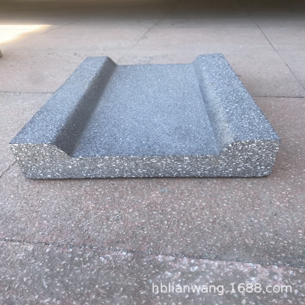 Stone-like black sesame water guide channel L-shaped water barrier strip, stone-like gray sesame granite U-shaped stone-like water grate Application Scenario