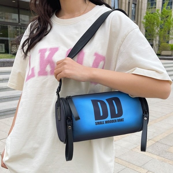 Trendy and individual letter solid color simple casual fashion women's bag 2025 Fashion design single-shoulder crossbody bucket bag full figure