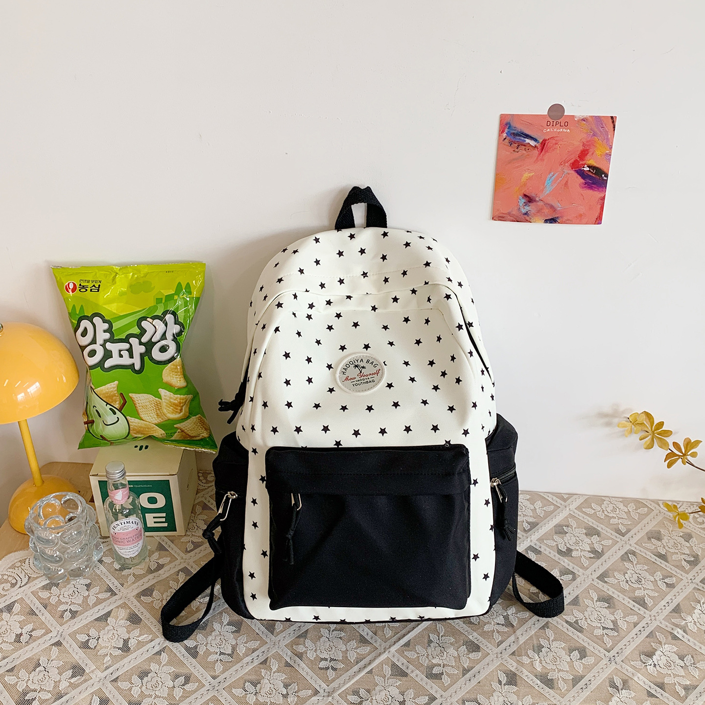 Cute schoolbags, versatile, refreshing for travel, lightweight and large-capacity backpacks. A trend of backpacks for college students, high school and junior high school girls Specification drawing