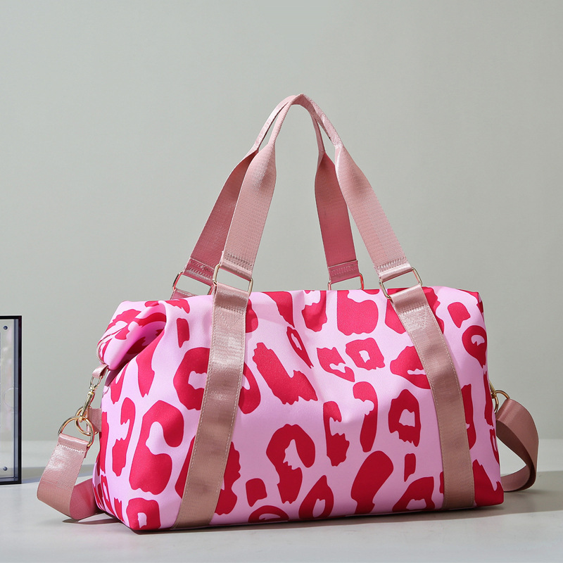 Short-distance business trip travel bags, cow print large-capacity handbags, lightweight travel bags, carry-on luggage bags, fitness bags, trendy full figure