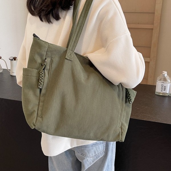 2024 New crossbody bag, corduroy fabric, commuter large-capacity tote bag, student class single-shoulder bag, hand-held schoolbag Specification drawing