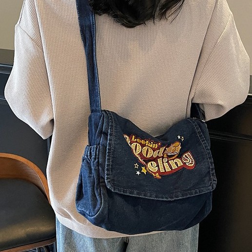 New cartoon large-capacity Japanese-style single-shoulder bag, casual and soft denim messenger bag, niche embroidery versatile crossbody bag details Picture